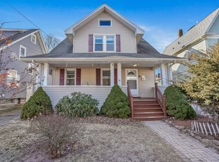 38 Washington Manor Ave, West Haven, CT 06516