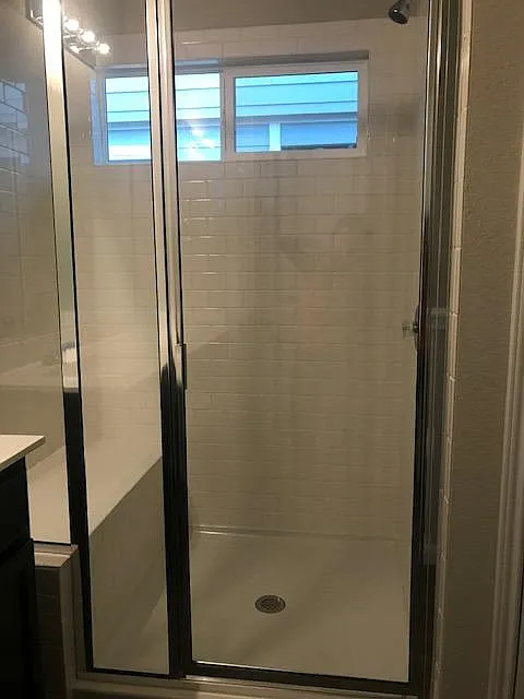 3 bed, 1327 sqft, $1,950 — Photo 4