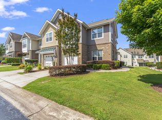 10113 Knotty Pine Ln, Raleigh, NC 27617