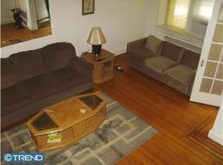 7518 Briar Rd, Philadelphia, PA 19138