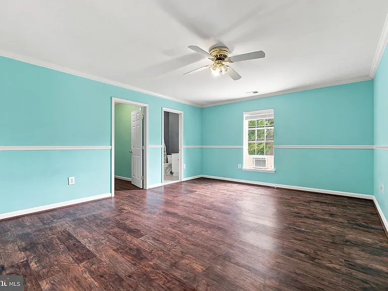 8916 Rugby Rd — Photo 69