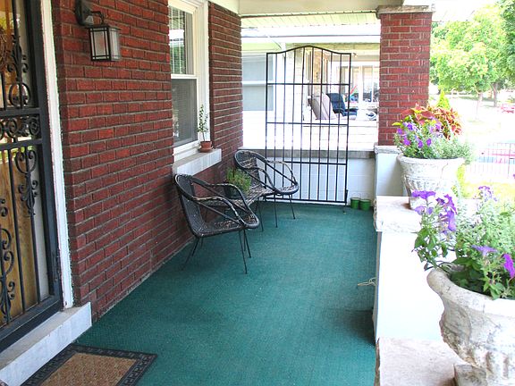 Relaxing porch.