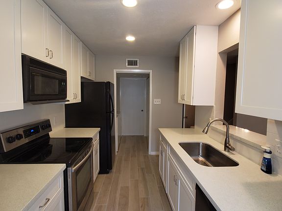 new cabinets to ceiling