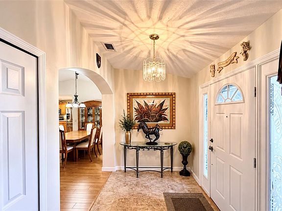 5th image of 15669 SW 14TH AVENUE ROAD
