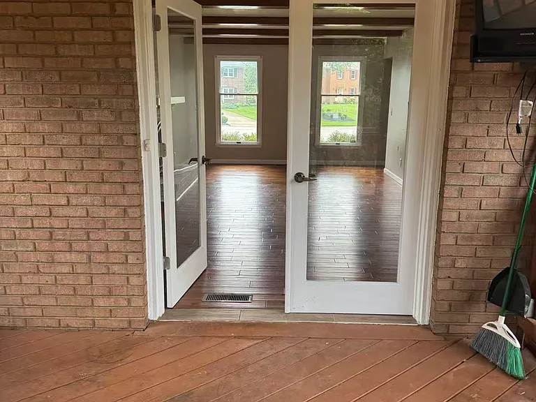 7469 Fitzroy Ct — Photo 56