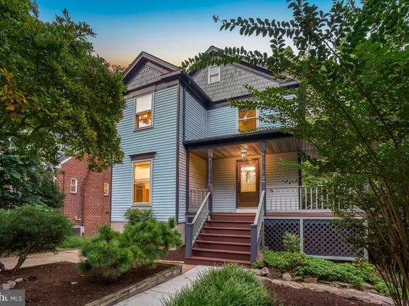 7003 Poplar Ave, Takoma Park, MD 20912