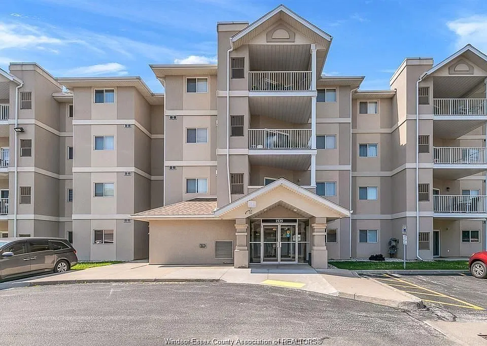 1535 Grand Marais Rd W #304