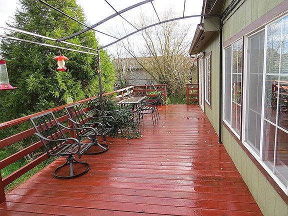 Front deck