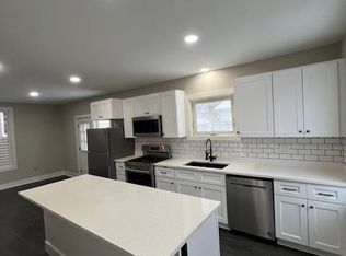 825 W 4th St, Erie, PA 16507