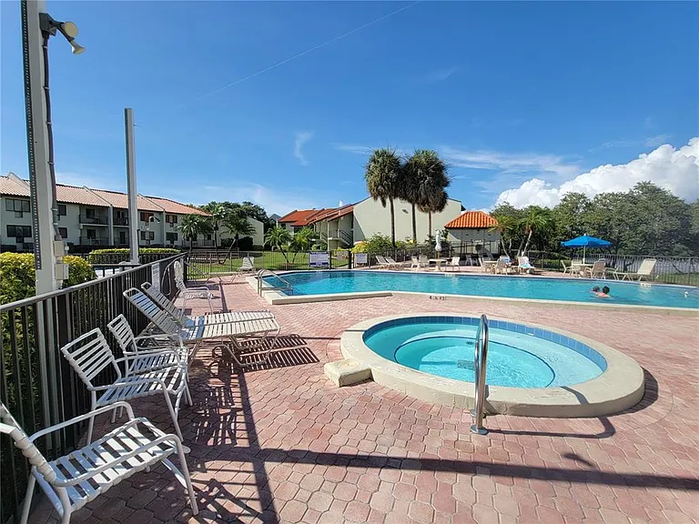 1515 Pinellas Bayway S #38 — Photo 5