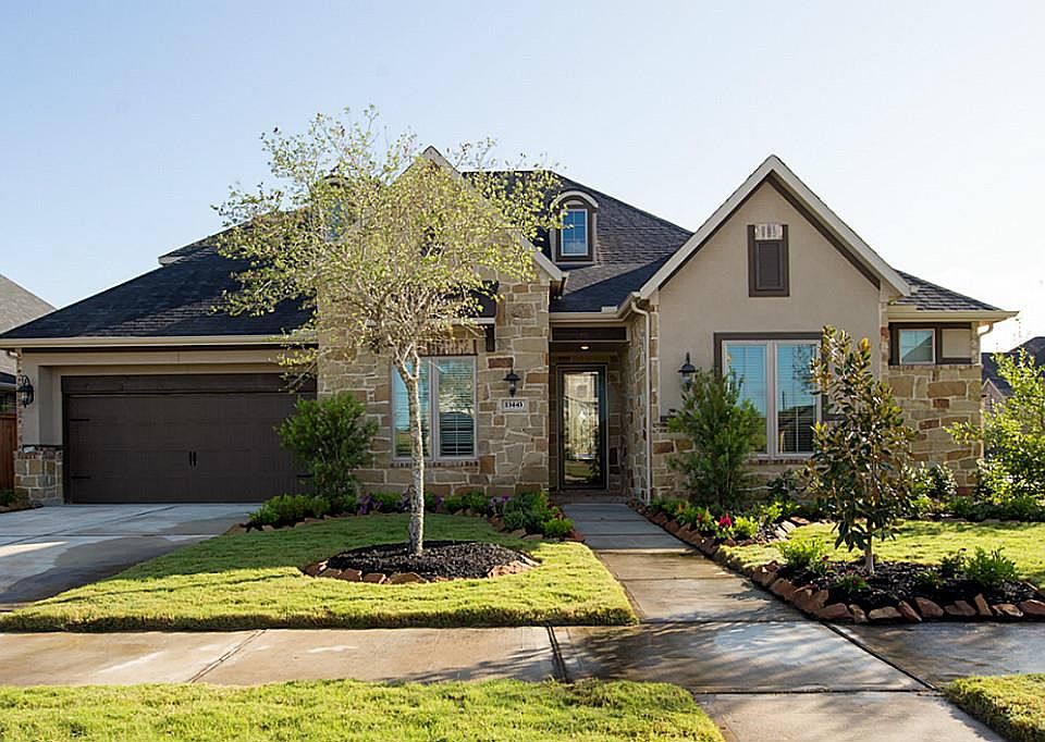1st image of 13443 Summit Reserve Ct