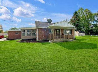420 Summit View Dr, New Castle, PA
