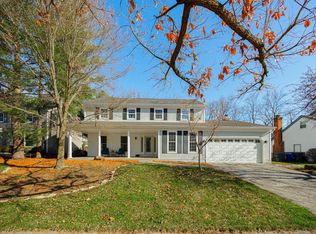 986 Cross Country Dr, Columbus, OH 43235