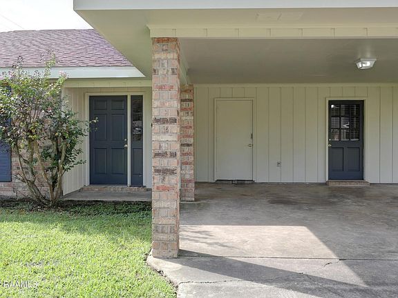 3rd image of 101 Brownlee Ave