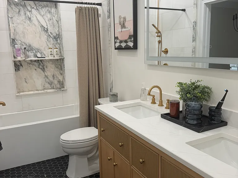 18 Amalia Ln — Photo 8