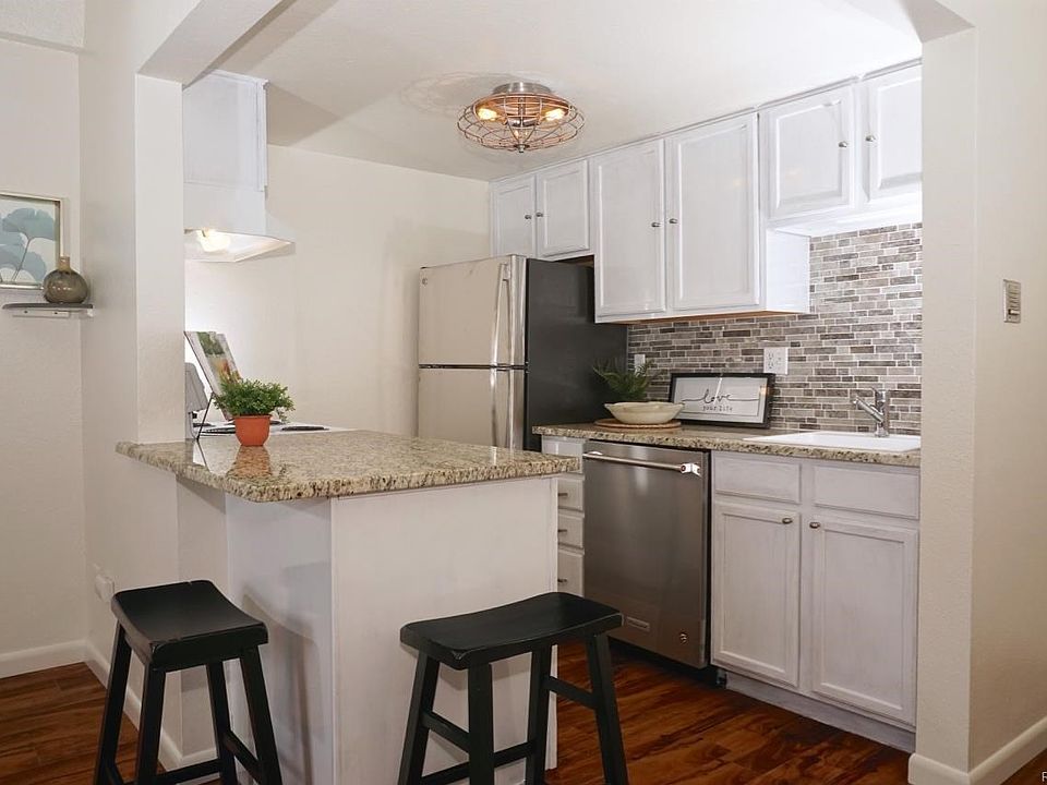 1st image of 100 S Clarkson St APT 405