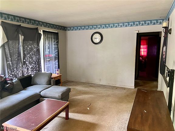 3rd image of 70360 Nagy Dr