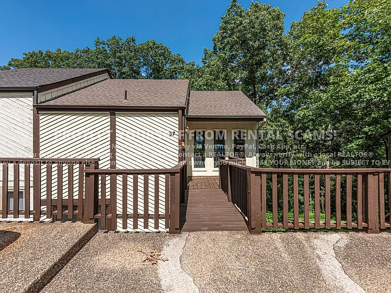 27 Estes Dr — Photo 3