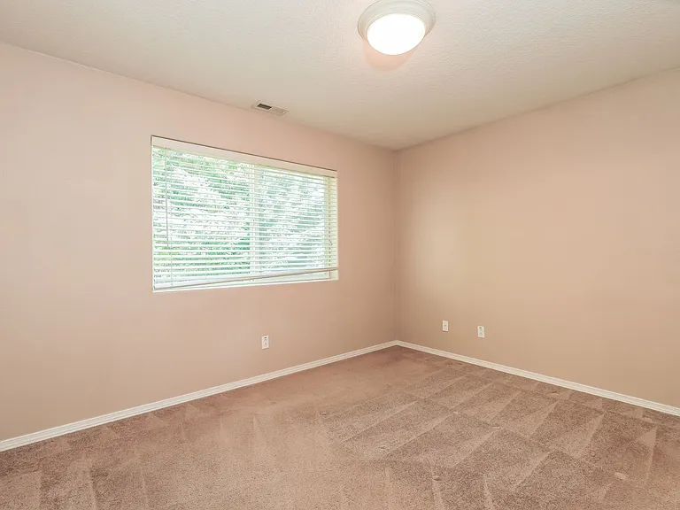 16115 SW Blue Goose Ln — Photo 10