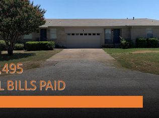 820 Keysville Ave #B, Desoto, TX 75115