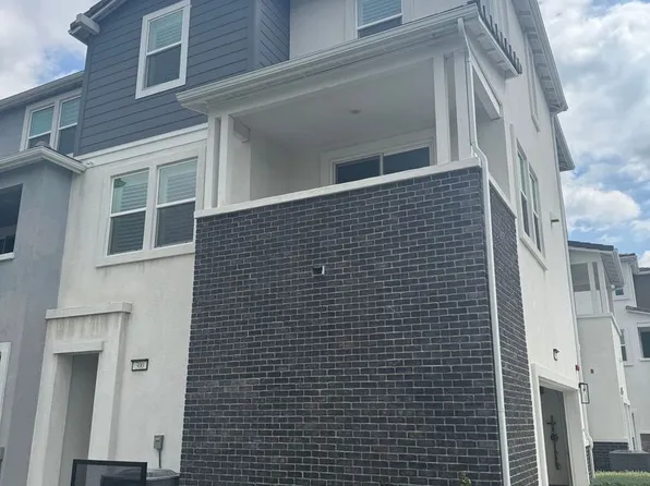 300 Lockhart Way, West Covina, CA 91790