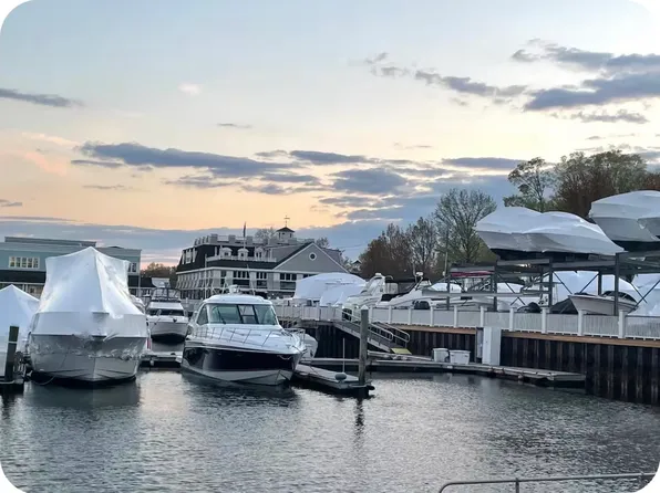 96 River Rd, Cos Cob, CT