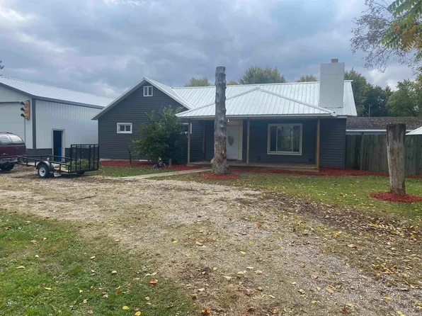 3317 W 26th St, Muncie, IN 47302