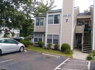 214 Meadow Ridge Rd #7, Absecon, NJ 08205