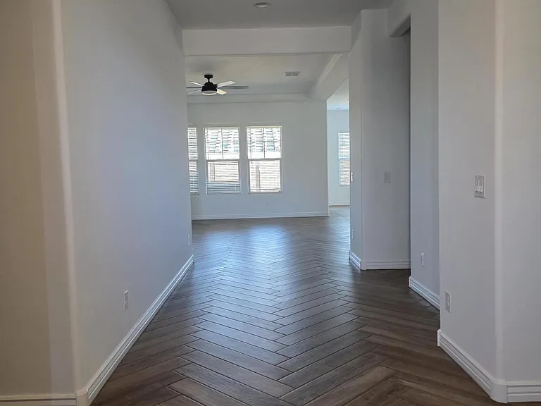 7641 W Staghorn Rd — Photo 6