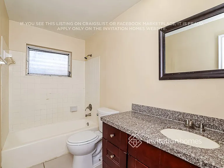 3070 SE 1st Pl — Photo 13