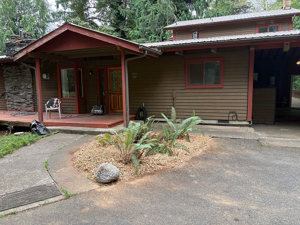 Front door entrance