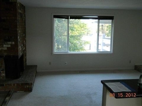 5th image of 1215 E Park Ave