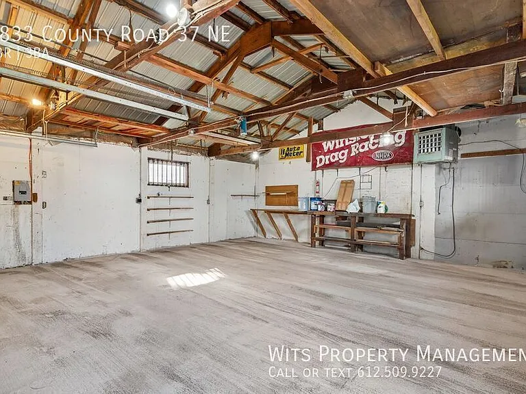 8833 County Road 37 NE — Photo 28