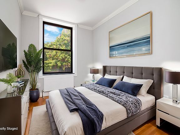 3rd image of 200 Stanton St #3