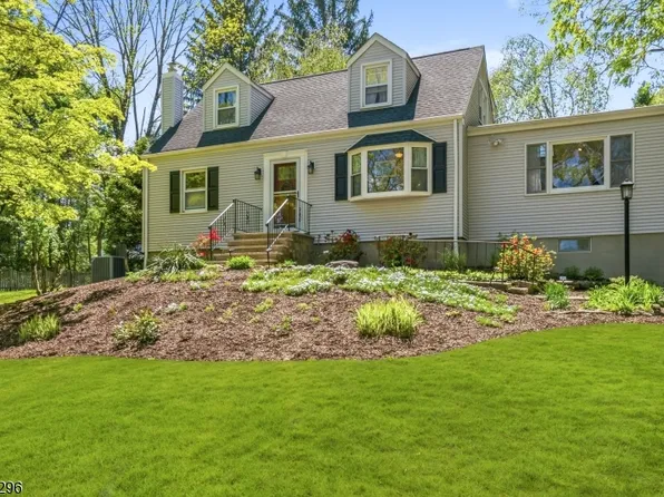 37 Hussa Pl, Denville Twp., NJ 07834