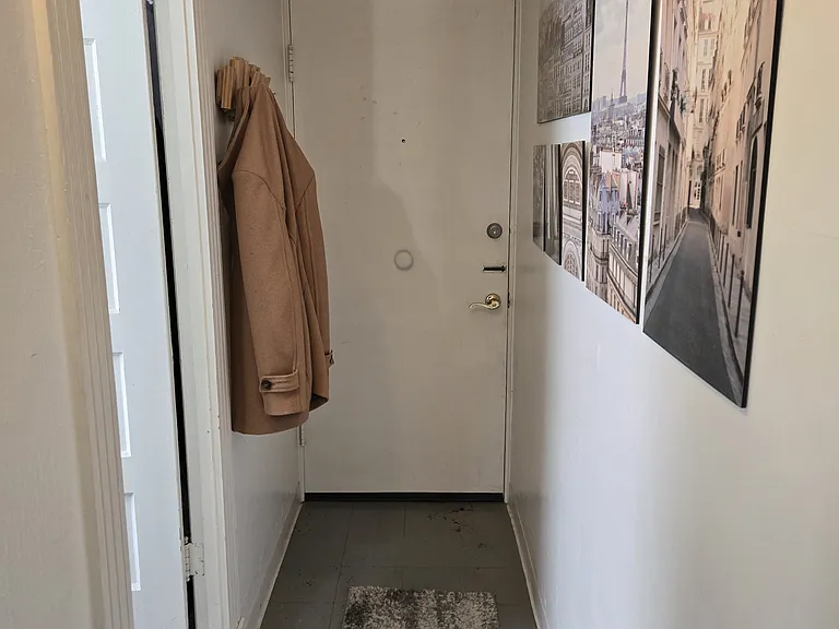 318 W McMillan St #3F — Photo 8