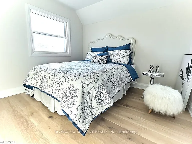 22 Keith St — Photo 11