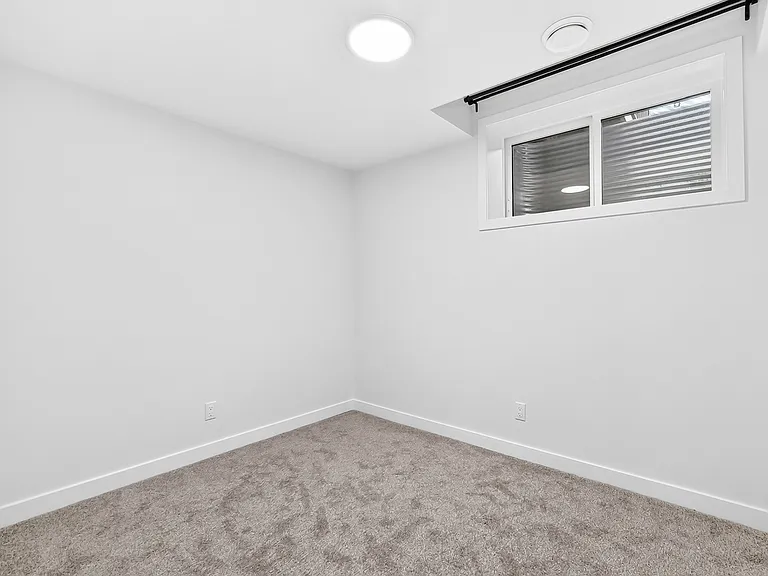 280 Paterson Way SW — Photo 20