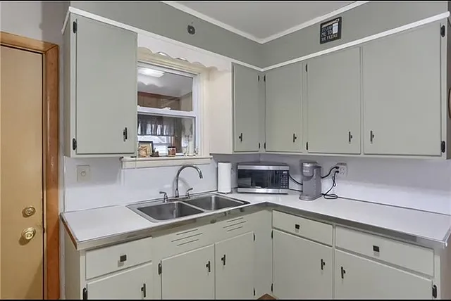 543 Wengler Ave — Photo 19
