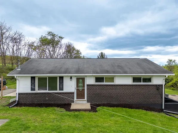 775 S Ridge Rd, Coal Center, PA 15423