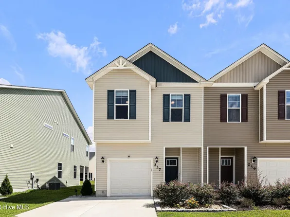 237 Shallowbag Bay Lane, Jacksonville, NC 28546