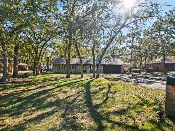 307 Ranch Rd, Aubrey, TX 76227