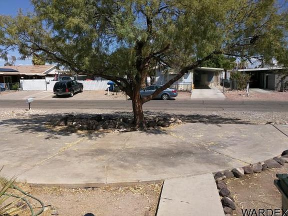 3rd image of 1775 Forest Dr