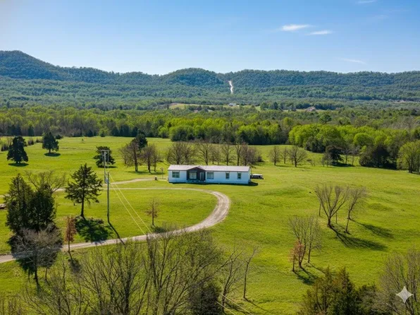 7741 State Highway 63, Talihina, OK 74571