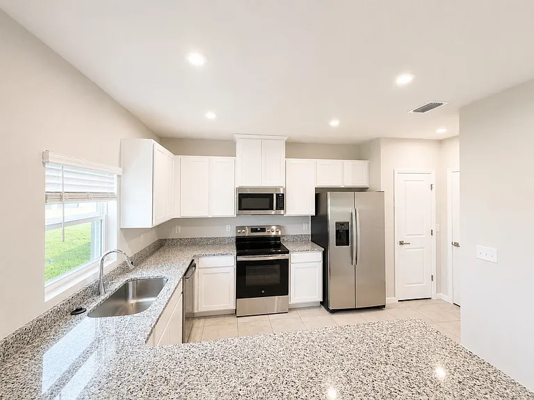 4213 Cattail Marsh Dr — Photo 9