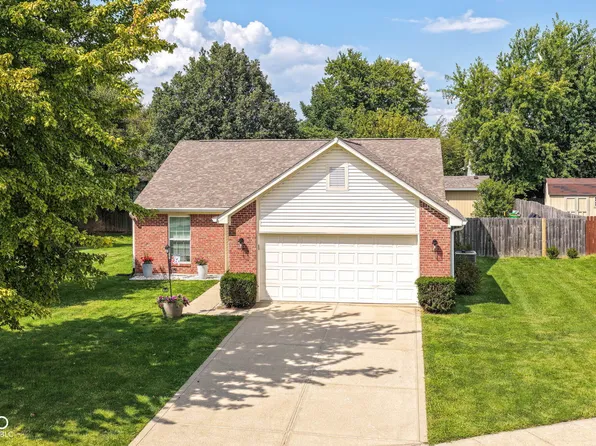 8360 Quillen Dr, Avon, IN 46123