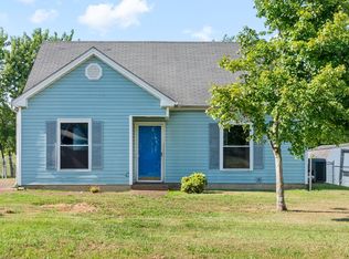 550 Foxfield Rd, Hopkinsville, KY 42240