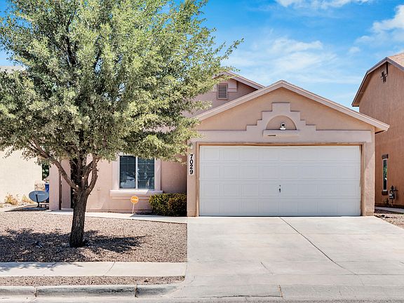 3rd image of 7029 Copper Canyon Dr