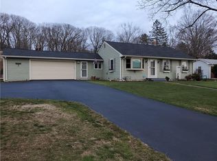 615 Mendon Rd, Cumberland, RI 02864