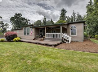 1686 Markham Rd, Hood River, OR 97031